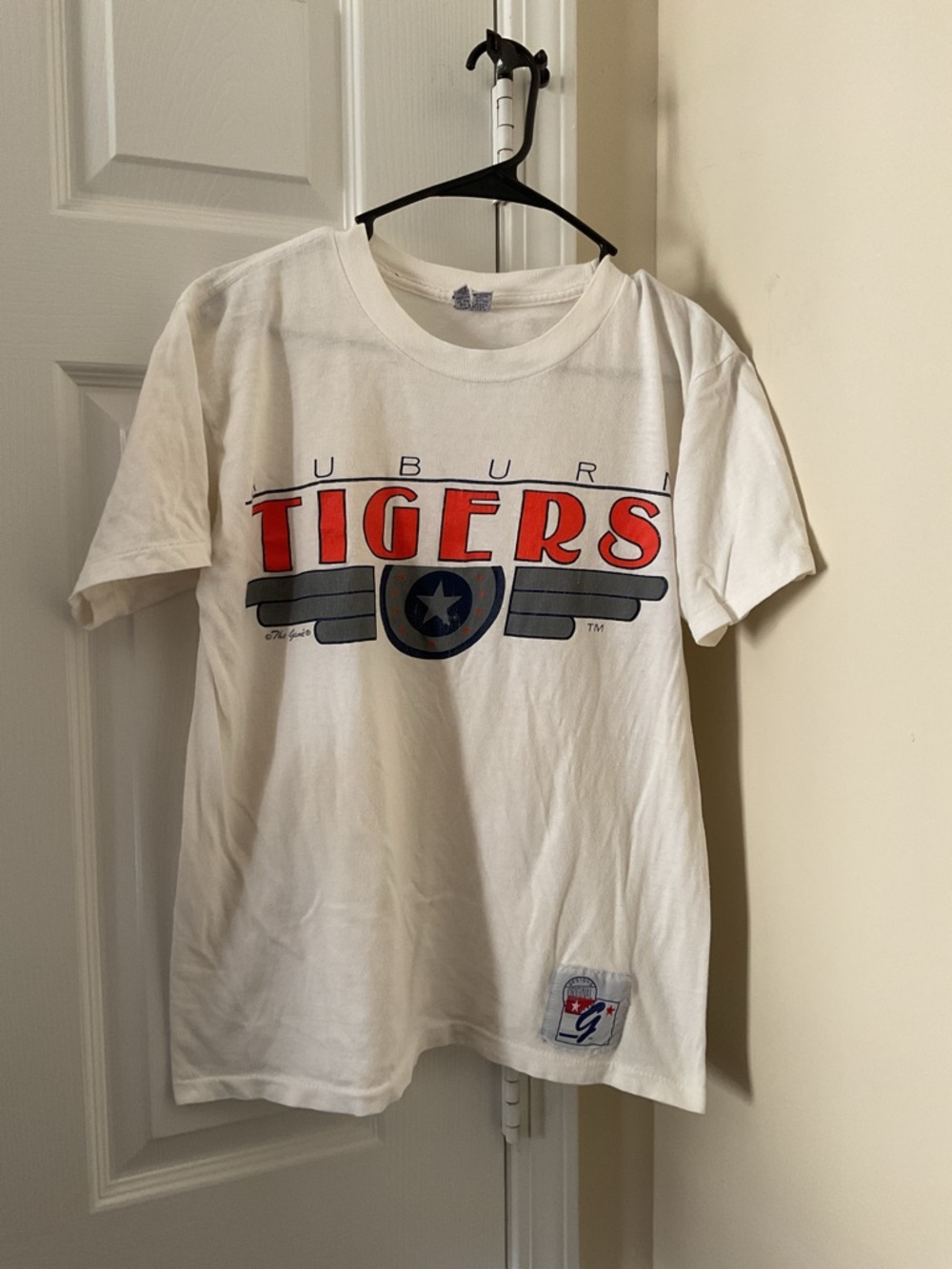 Vintage White Auburn Tigers Graphic T-Shirt